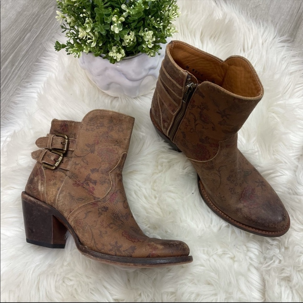 Lucchese Catalina leather floral western cowgirl boots